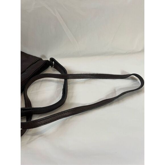 T. Nobile made in Italy brown leather crossbody bag with zipper closure and adju - Picture 5 of 7